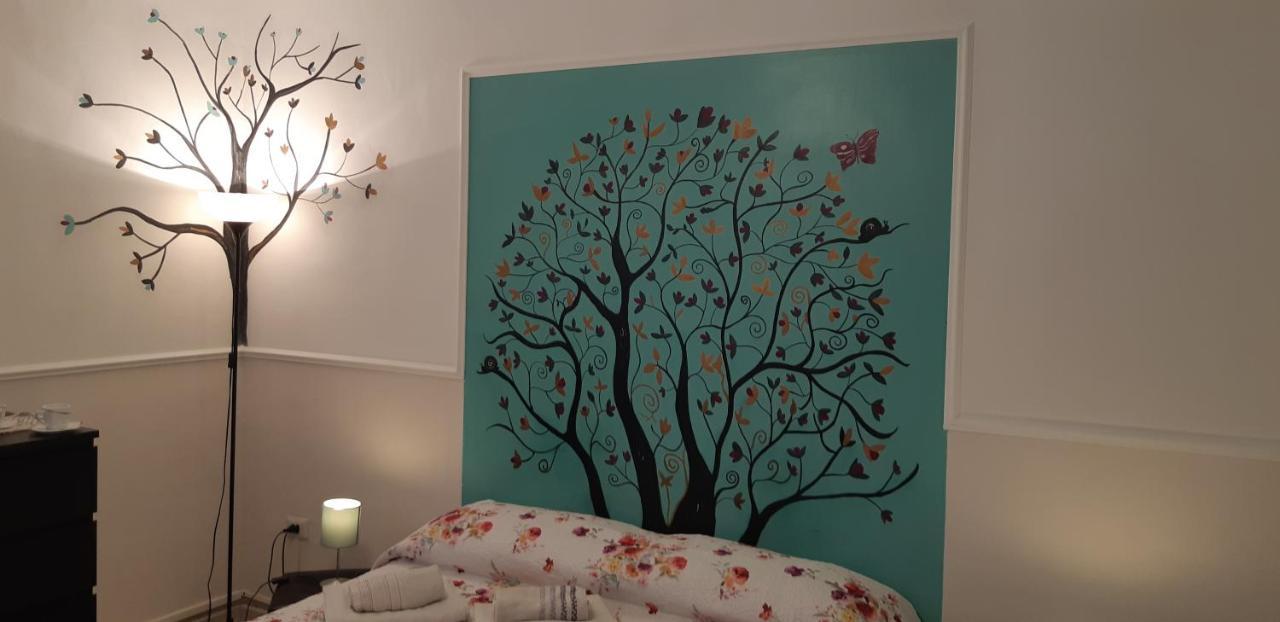 Al 68 Di Piazza Cavour Bed & Breakfast Napoli Ngoại thất bức ảnh