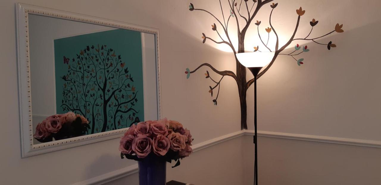 Al 68 Di Piazza Cavour Bed & Breakfast Napoli Ngoại thất bức ảnh