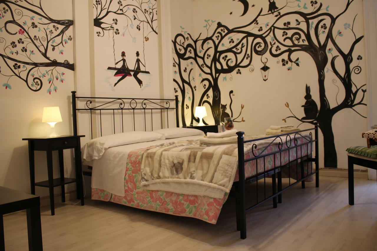 Al 68 Di Piazza Cavour Bed & Breakfast Napoli Ngoại thất bức ảnh