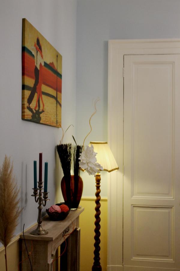 Al 68 Di Piazza Cavour Bed & Breakfast Napoli Ngoại thất bức ảnh